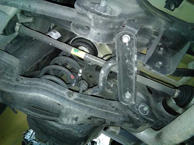 Árbol de transmisión trasero derecho 49601S1000 Hyundai/Kia