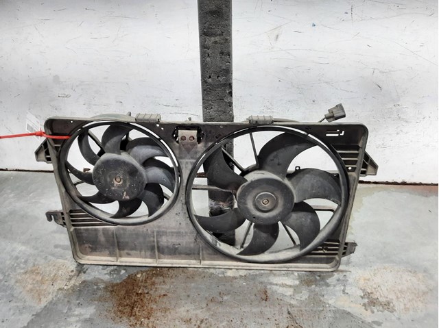 Difusor de radiador, ventilador de refrigeración, condensador del aire acondicionado, completo con motor y rodete 4986737 Ford