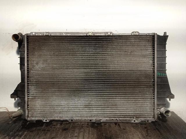 Radiador del motor 4A0121251K VAG