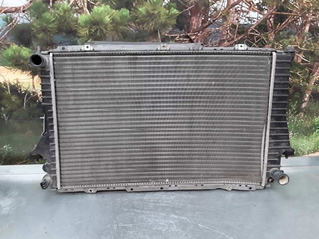 Radiador de auto 4A0121251Q VAG