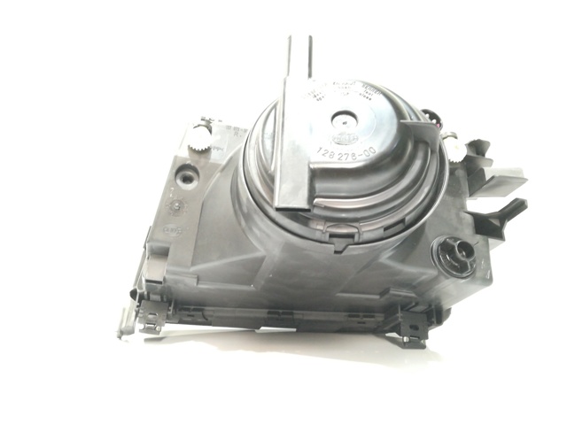 4A0941030 VAG Faro derecho  en stock Gandía