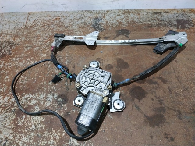 Motor eléctrico, elevalunas, puerta delantera izquierda 4A0959801 VAG/Audi