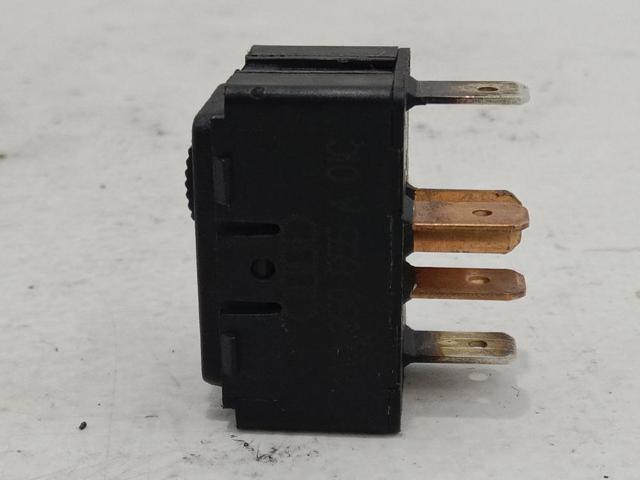 4A0959855A VAG Botón de encendido del motor del elevalunas delantero izquierdo  en stock Córdoba