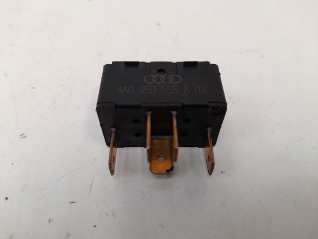 4A0959855A Botón de encendido del motor del elevalunas delantero izquierdo  comprar en Reus