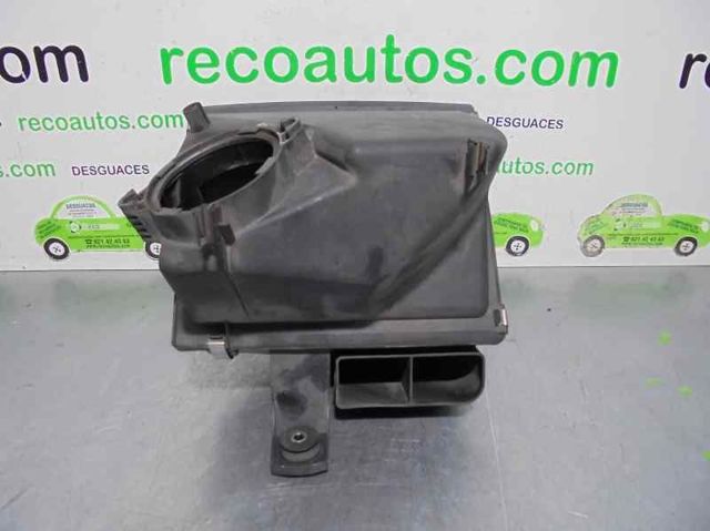 Caja del filtro de aire 4B0133837F VAG/Audi