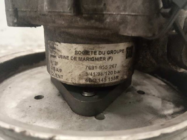 4B0145155R Bomba de dirección asistida  comprar en Reus