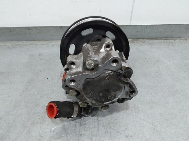 4B0145155T VAG Bomba de dirección comprar Bilbao
