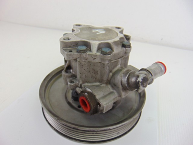 4B0145156 VAG Bomba de dirección asistida  disponible Ourense