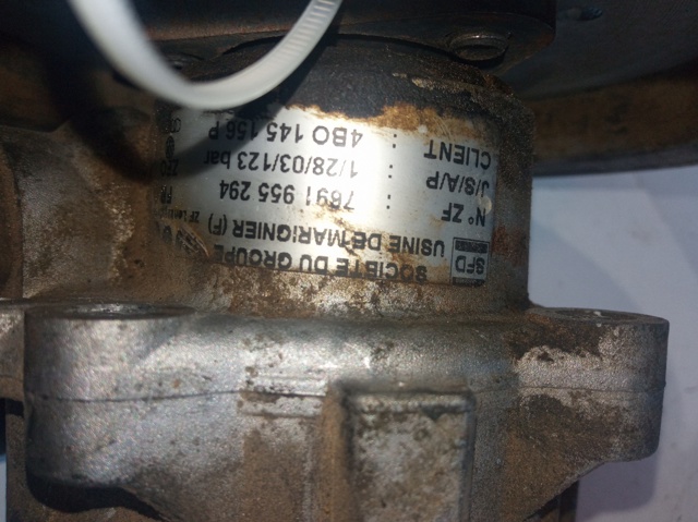 VAG 4B0145156P Bomba de dirección comprar Pamplona
