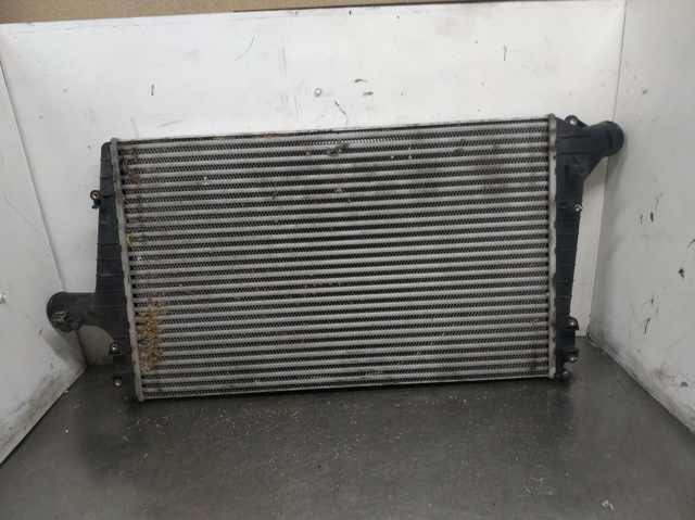 4B0145805A Intercooler  disponible Utrera