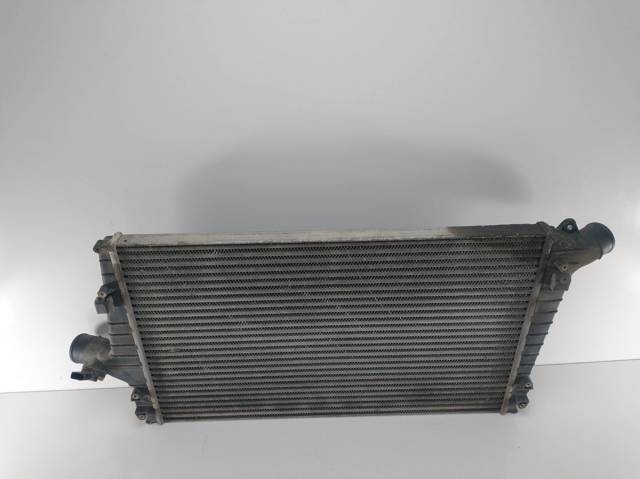 VAG 4B0145805F Intercooler  en stock Salamanca