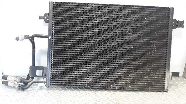 Condensador / radiador  aire acondicionado para audi a6 avant 2.4 quattro aga 121kw 4B0260401F