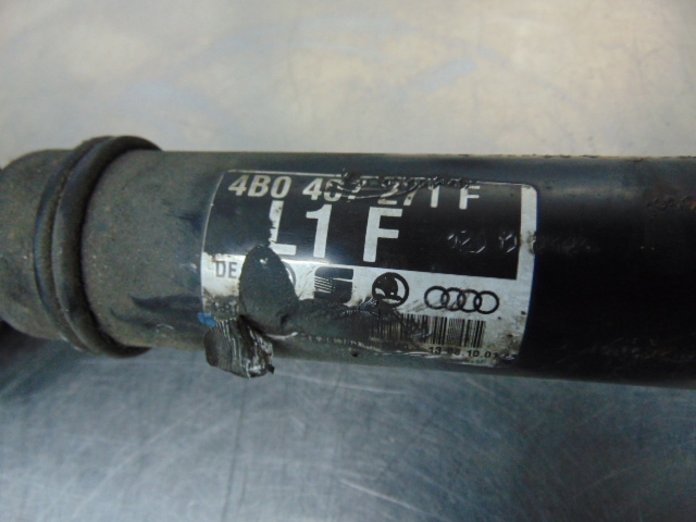 VAG 4B0407271F Semieje delantero izquierdo  disponible España