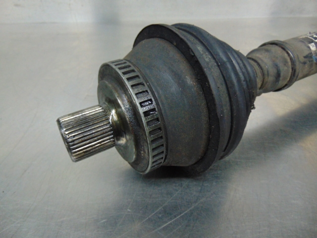 4B0407271F Semieje delantero izquierdo  disponible Málaga