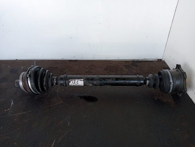 VAG 4B0407272C Semieje delantero derecho  disponible España