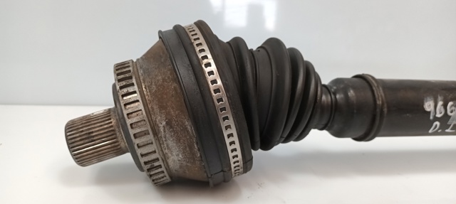 4B0407272F VAG Semieje delantero derecho comprar Madrid
