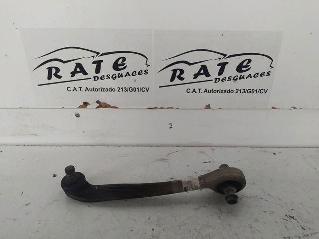 4B0407515 VAG Buje del brazo de suspensión delantero superior  comprar en Oviedo