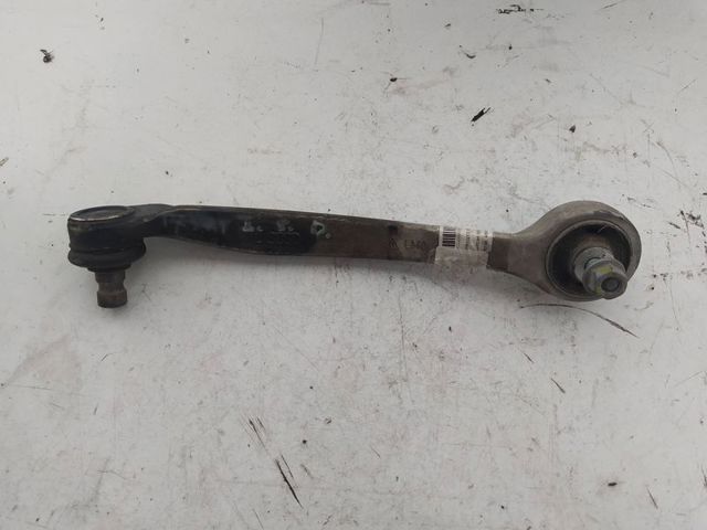 4B0407515 VAG Buje del brazo de suspensión delantero superior  disponible Alicante