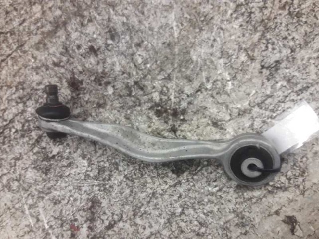 4B0407515 Buje del brazo de suspensión delantero superior comprar Girona