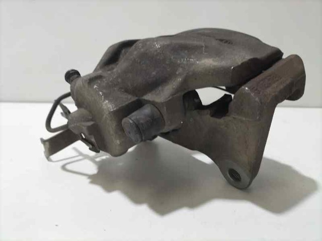 4B0615124 VAG Pinza de freno delantera derecha comprar Madrid