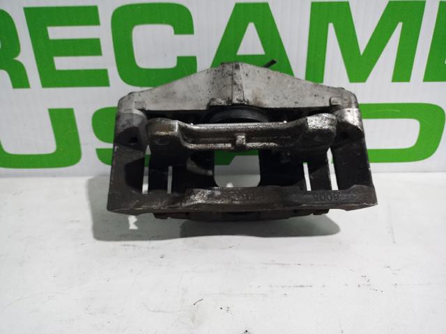 Pinza de freno delantera derecha 4B0615124A VAG/Audi