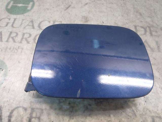 Tapa exterior de tanque combustible Audi A6  (1997-2005)