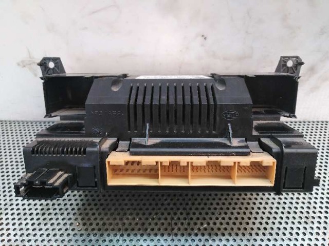 4B0820043F Módulo de modos de calefacción/aire acondicionado  comprar en Zaragoza