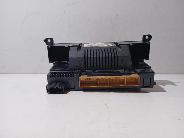 VAG 4B0820043F Unidad de control aire acondicionado comprar Barcelona