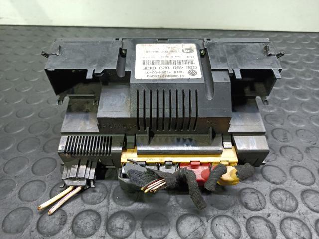 4B0820043F Módulo de modos de calefacción/aire acondicionado  comprar en Pontevedra