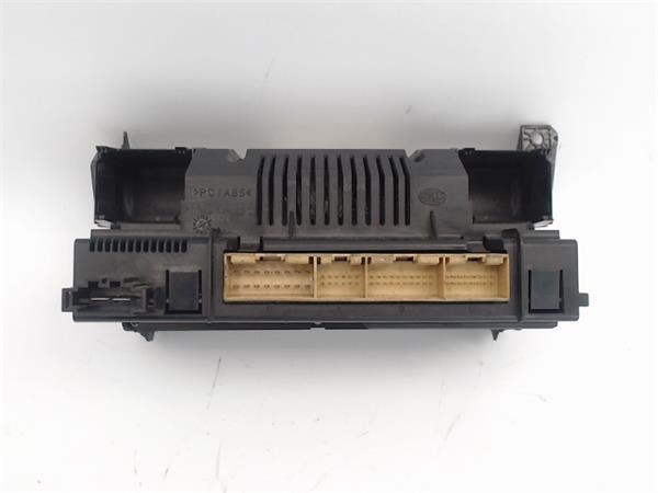 4B0820043H Unidad de control aire acondicionado  en stock Sabadell