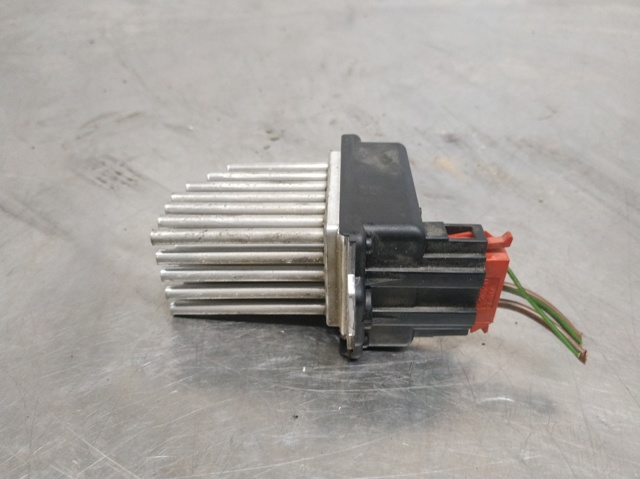 4B0820521 VAG Resistencia de calefacción  en stock Córdoba