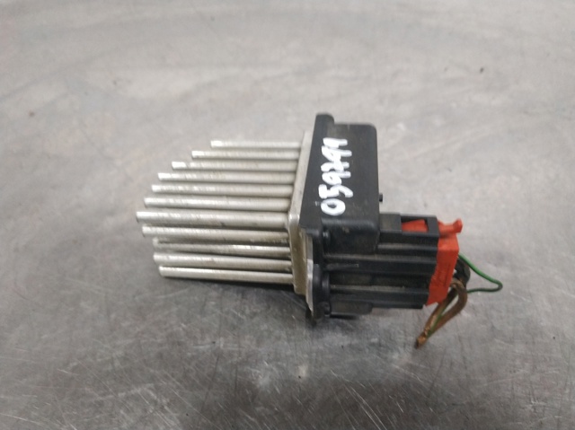 4B0820521 Resistencia del ventilador del habitáculo  disponible Utrera
