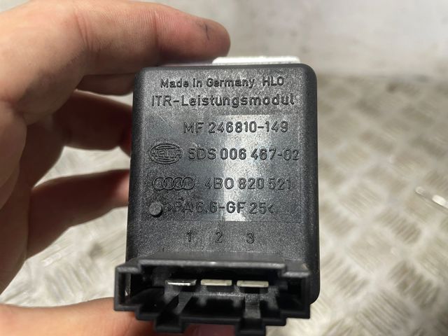 4B0820521 Resistencia del ventilador del habitáculo  comprar en Zaragoza