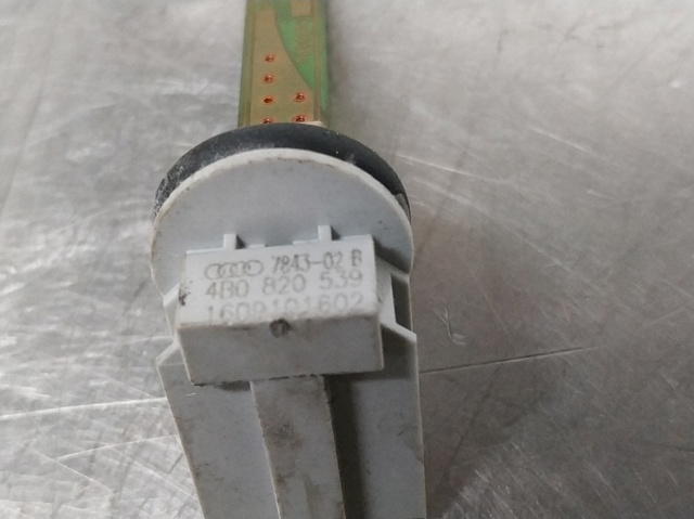 Sensor de temperatura del interior Audi A6 4B2, 4B4