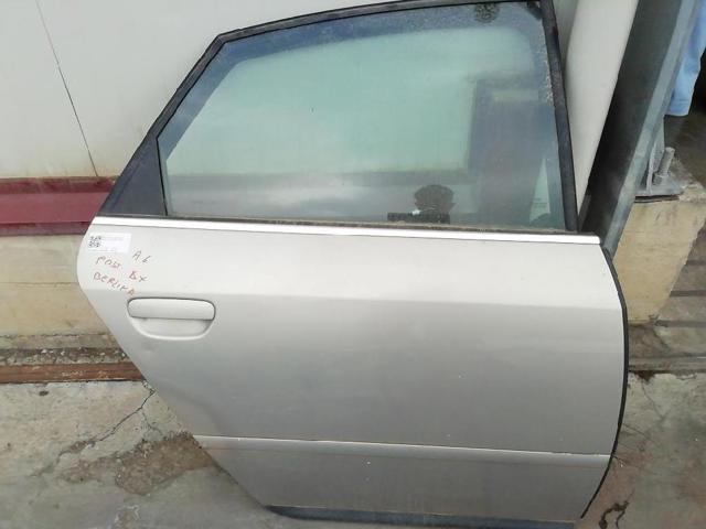 4B0833052 VAG Puerta trasera derecha  en stock Córdoba
