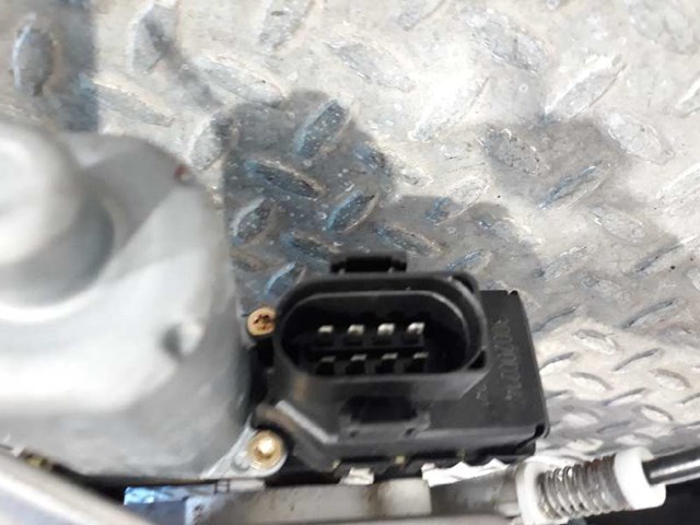 4B0837461 VAG Mecanismo de elevalunas de la puerta delantera izquierda  comprar en Oviedo