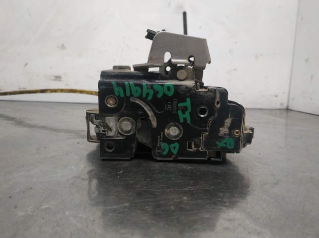 4B0839015G VAG Cerradura de puerta trasera izquierda  en stock Córdoba