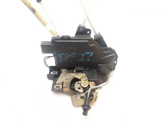 4B0839015G Cerradura de puerta trasera izquierda  comprar en Pontevedra