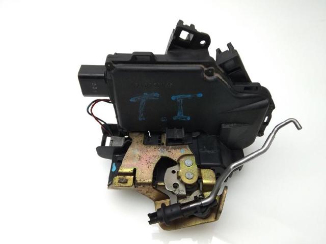 4B0839015G VAG Cerradura de puerta trasera izquierda  comprar en Jaén