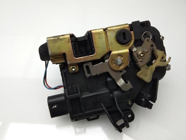4B0839015G Cerradura de puerta trasera izquierda  comprar en Reus