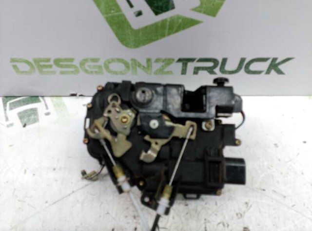 4B0839016G Cerradura de la puerta trasera derecha comprar Sevilla