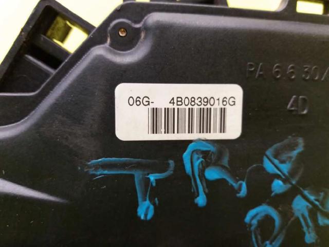 4B0839016G Cerradura de la puerta trasera derecha  disponible Burgos
