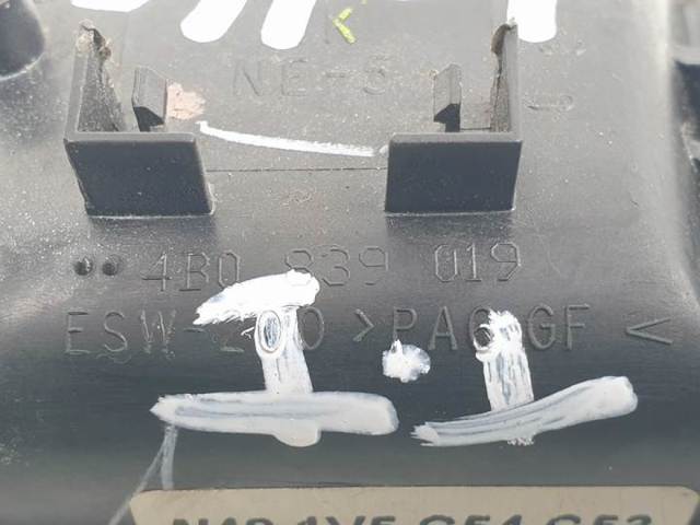 4B0839019 Manija interior de puerta trasera izquierda comprar Sevilla