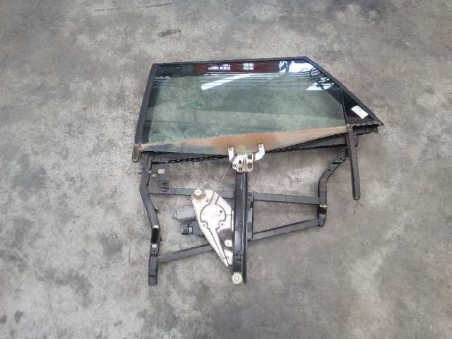 4B0839461 Mecanismo de elevalunas de la puerta trasera izquierda  comprar en Pontevedra