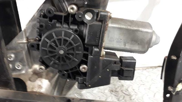VAG 4B0839461 Mecanismo de elevalunas de la puerta trasera izquierda comprar Tarragona