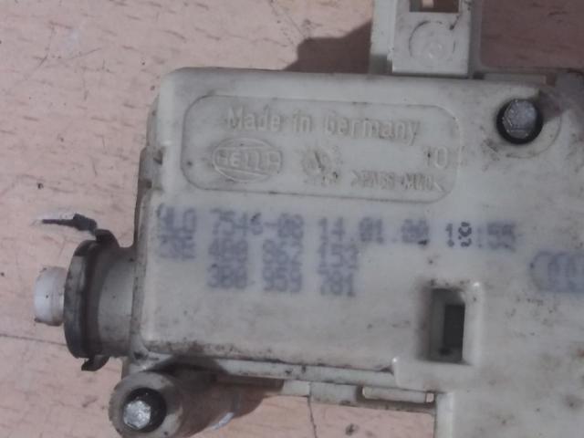 Cerradura de la tapa del depósito de combustible 4B0862153 VAG