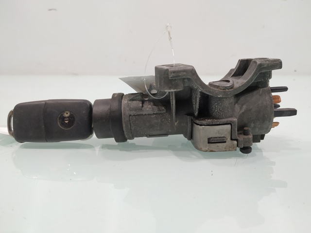 4B0905849 Conjunto de contactos del interruptor de encendido  comprar en Zaragoza