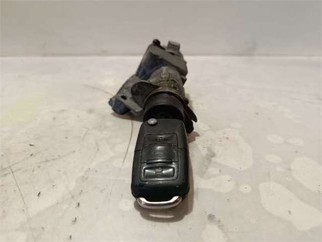 VAG 4B0905851A Bombín de arranque  en stock Valencia