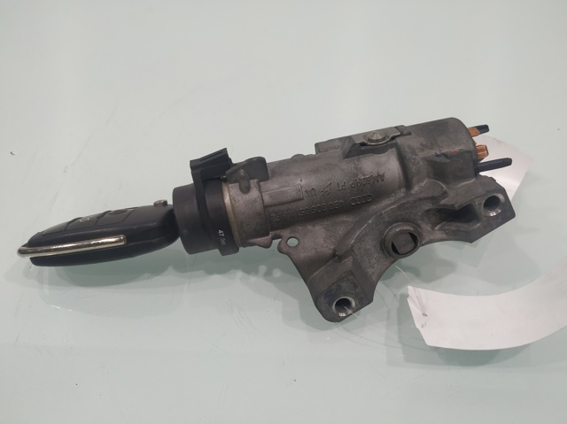 4B0905851N Cerradura de encendido  comprar en Pontevedra
