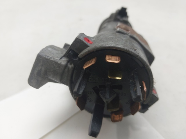 4B0905851Q Cerradura de encendido  comprar en Zaragoza